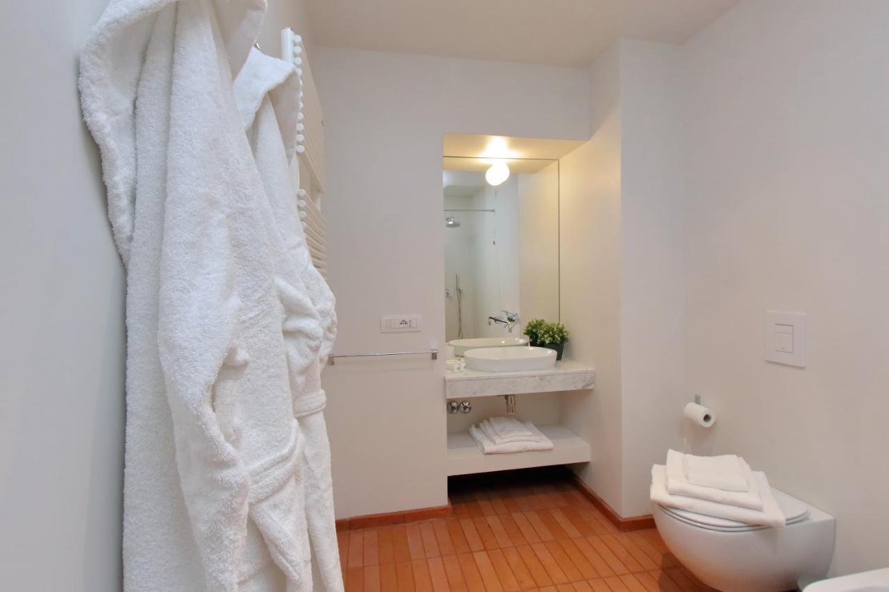 Residenza Torre Vecchiarelli - Apt 3 Рим Екстериор снимка